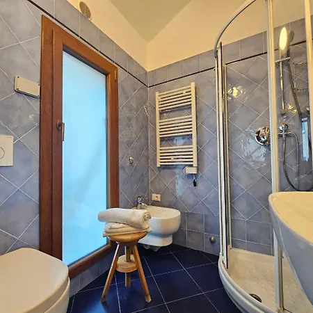 Apartment Ellera Con Parcheggio Privato