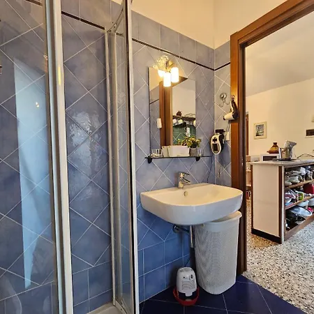 Ellera Con Parcheggio Privato Apartment Stella