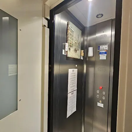 Ellera Con Parcheggio Privato Stella