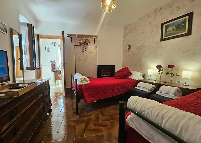 Ellera Con Parcheggio Privato Appartement